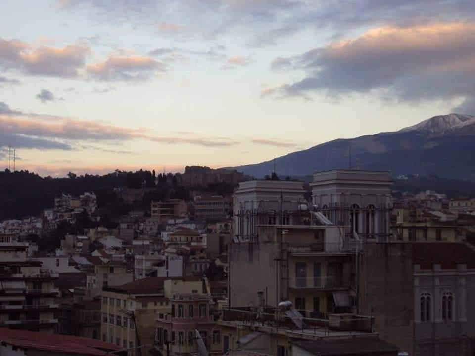 Ferienwohnung Urban Penthouse Patras Exterior foto